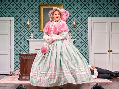 Oh, Mary! - Photo 3